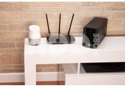 APC Easy UPS 2200VA, 230V, AVR, Schuko Sockets