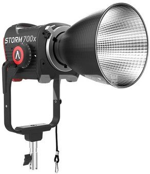 Aputure Storm 700x