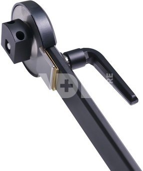 Aputure Nova P600C Dual Head Yoke