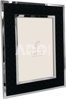 Focus Camellia Black 10x15