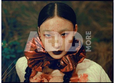 Lomography Redscale XR 50-200 120 1-roll pack