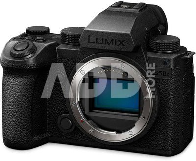 Panasonic Lumix S5 IIX + 14-28mm