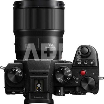 Panasonic S 85mm F1.8 (white box)