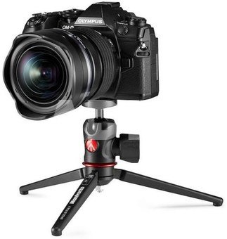 Manfrotto Table Top Tripod with 492 ball head