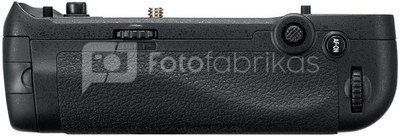 Nikon MB-D18 baterijos laikiklis