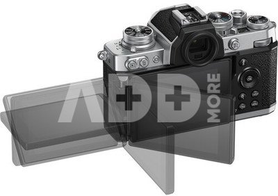 Nikon Z fc + 28mm F2.8 Z (SE)