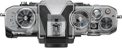 Nikon Z fc + 28mm F2.8 Z (SE)