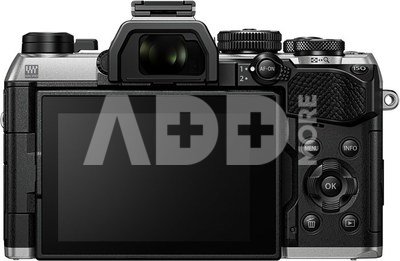 OM System OM-5 Mark II + 12-45mm PRO (silver)