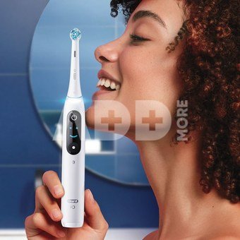 Oral-B | Electric Toothbrush | iO9 Series | Rechargeable | For adults | Number of brush heads included 1 | Number of teeth brushing modes 7 | White