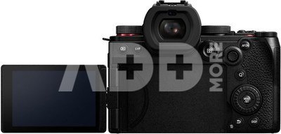 Panasonic Lumix DC-S5 II + 18-40mm