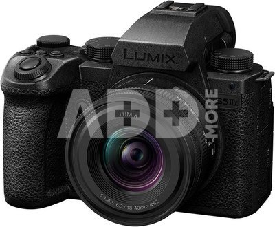 Panasonic Lumix DC-S5 IIX + 18-40mm