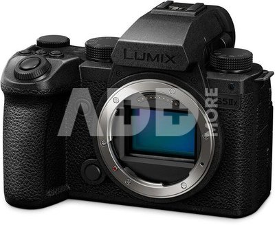 Panasonic Lumix DC-S5IIX + 20-60mm + 14-28mm