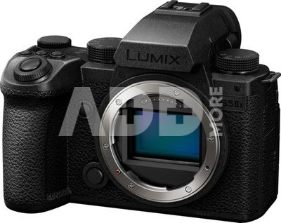 Panasonic Lumix DC-S5IIX body