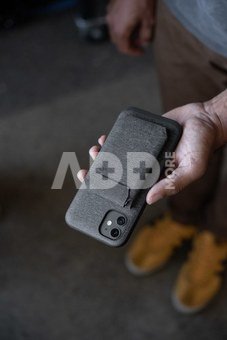 Peak Design Mobile Wallet Stand, midnight