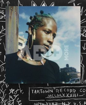Polaroid i-Type Color Basquiat Edition