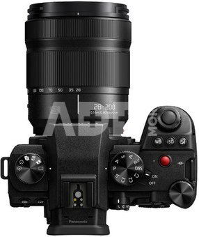 Panasonic LUMIX S 28-200mm F4-7.1 MACRO O.I.S.