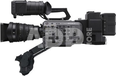Sony PXW-FX9 + 28-135mm