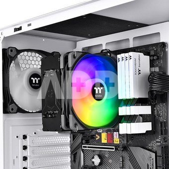Thermaltake Thermaltake UX200 SE A RGB