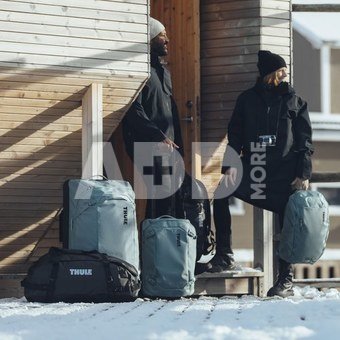 Thule 4989 Chasm Duffel 40L Black