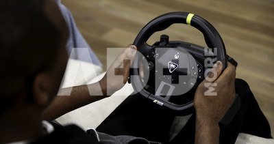 Turtle Beach wireless racing wheel Racer Xbox