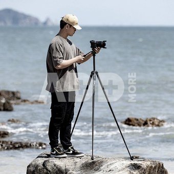 Ulanzi F38 Quick Release Video Travel Tripod