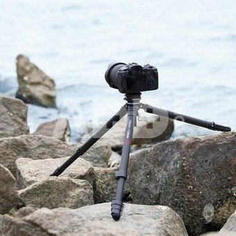 Ulanzi & Coman Zero F38 Quick release travel tripod