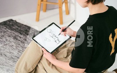 Wacom graphics tablet MovinkPad 11