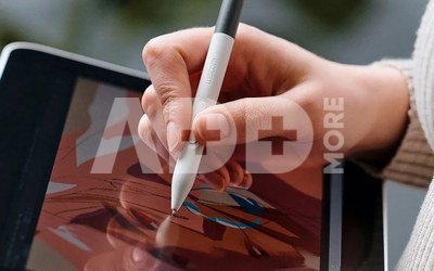 Wacom graphics tablet One 14 Creative Display (2025)