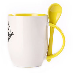 A cup with a spoon. Yellow (250 ml)