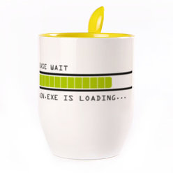 A cup with a spoon. Yellow (250 ml)