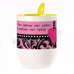 A cup with a spoon. Yellow (250 ml)