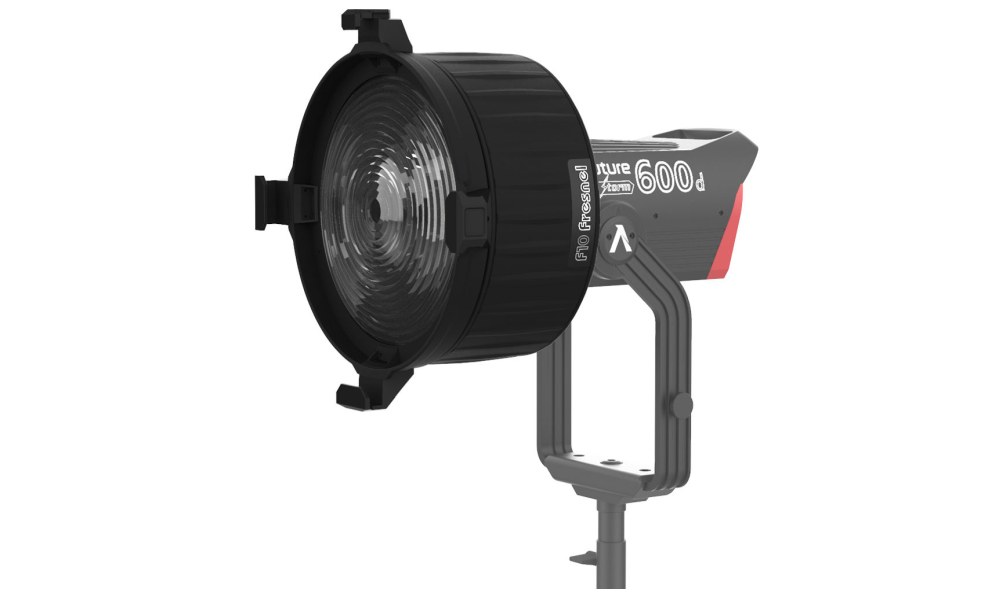 aputure f10 fresnel