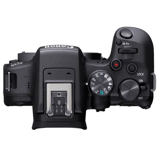 Canon EOS R10 + RF-S 18-45 mm