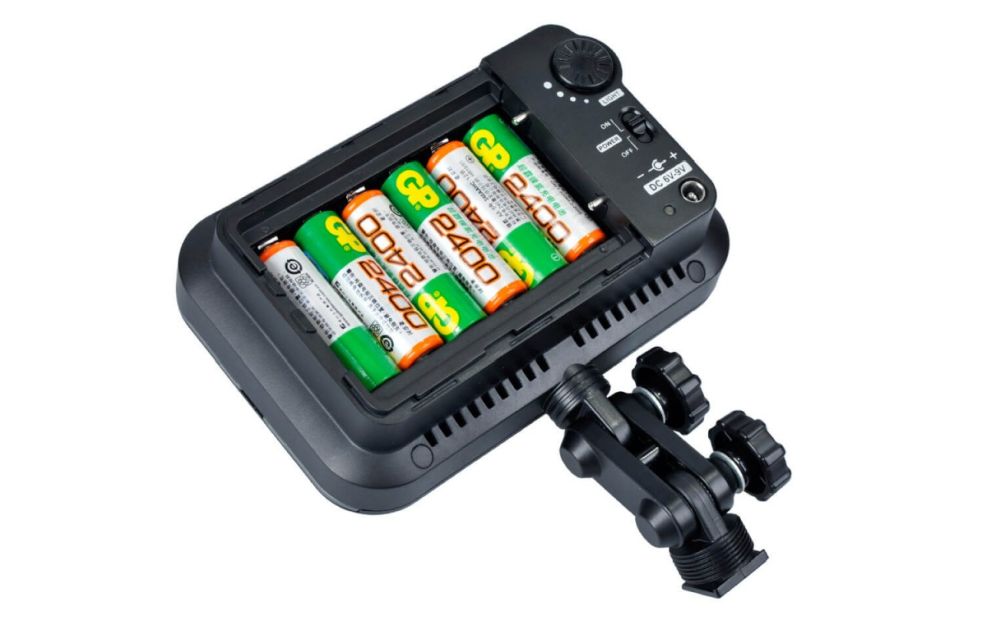 GODOX LED126 white