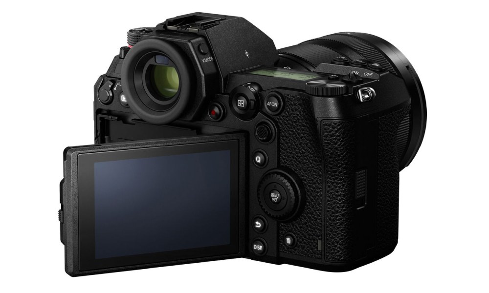 Panasonic Lumix DC-S1 24-105mm Lens