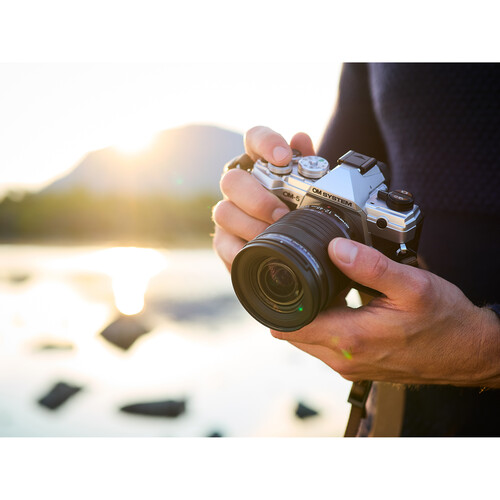 OM SYSTEM OM-5 Mirrorless Camera with 12-45mm f/4 Lens (Silver)